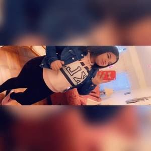 Meet your Posher, Melanie